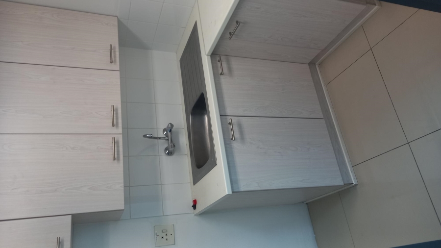 To Let commercial Property for Rent in Pinelands Western Cape